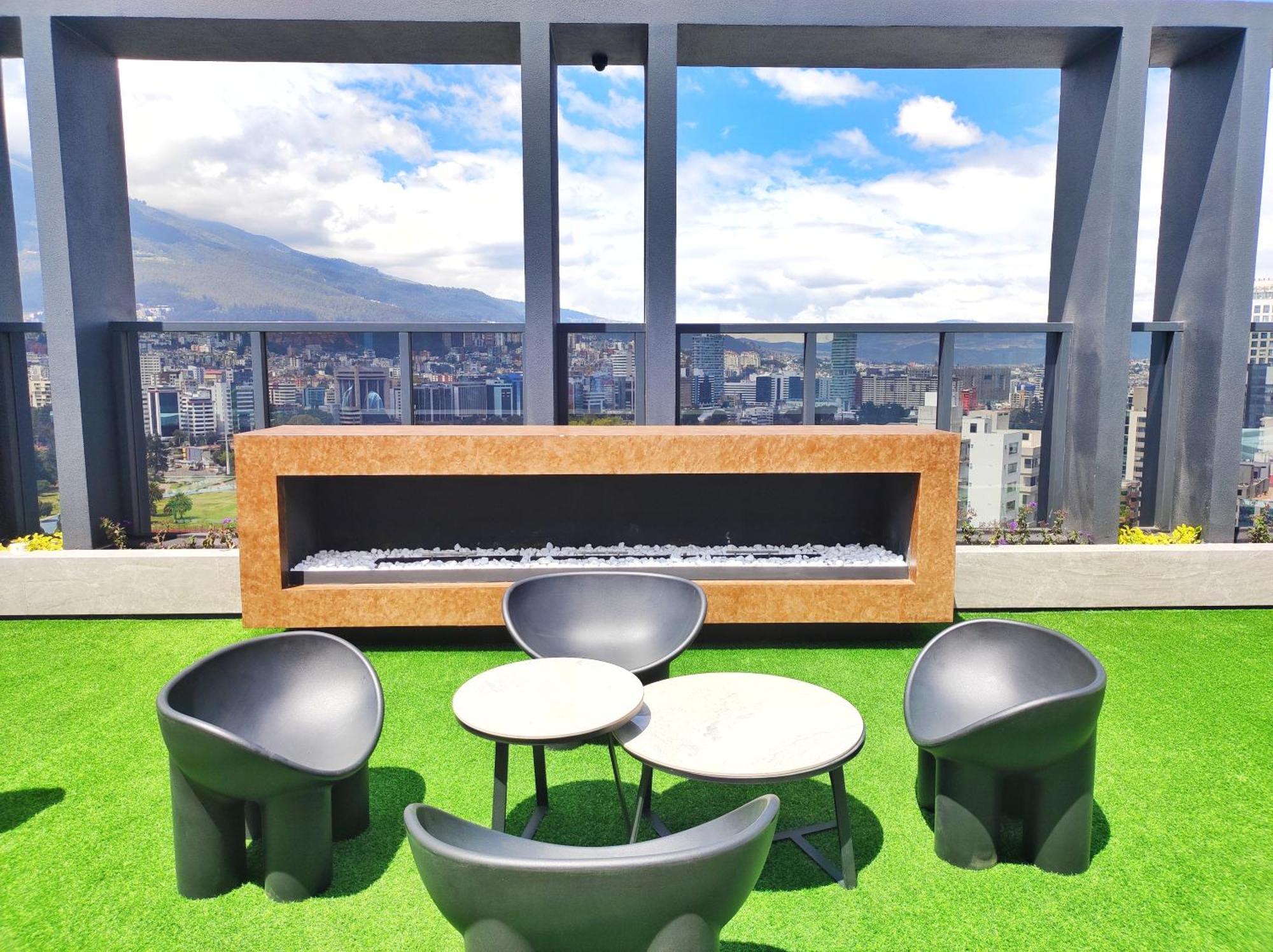 キトRepublica Del Salvador Coliving Ecuador Xoeアパートメント エクステリア 写真