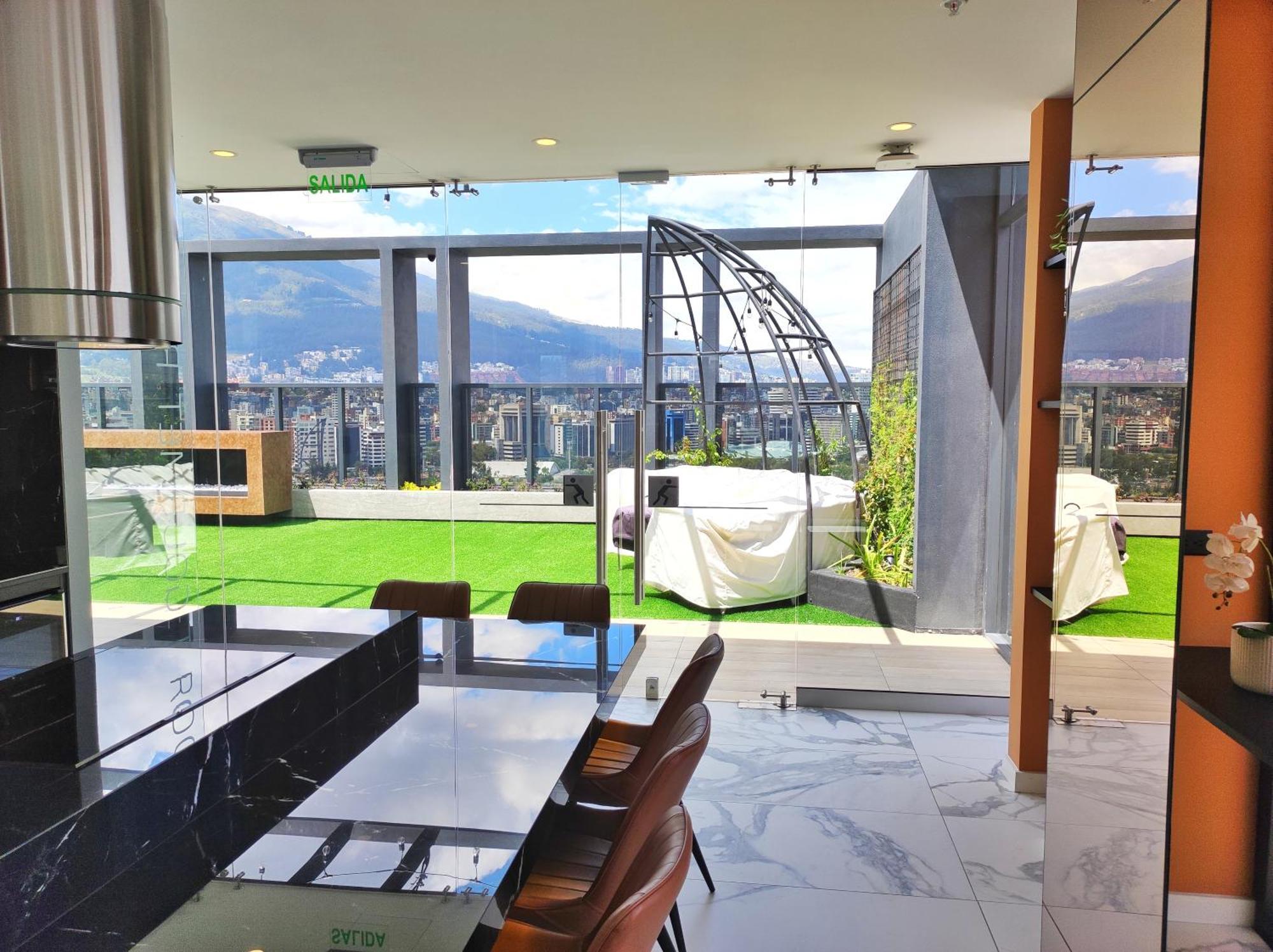 キトRepublica Del Salvador Coliving Ecuador Xoeアパートメント エクステリア 写真