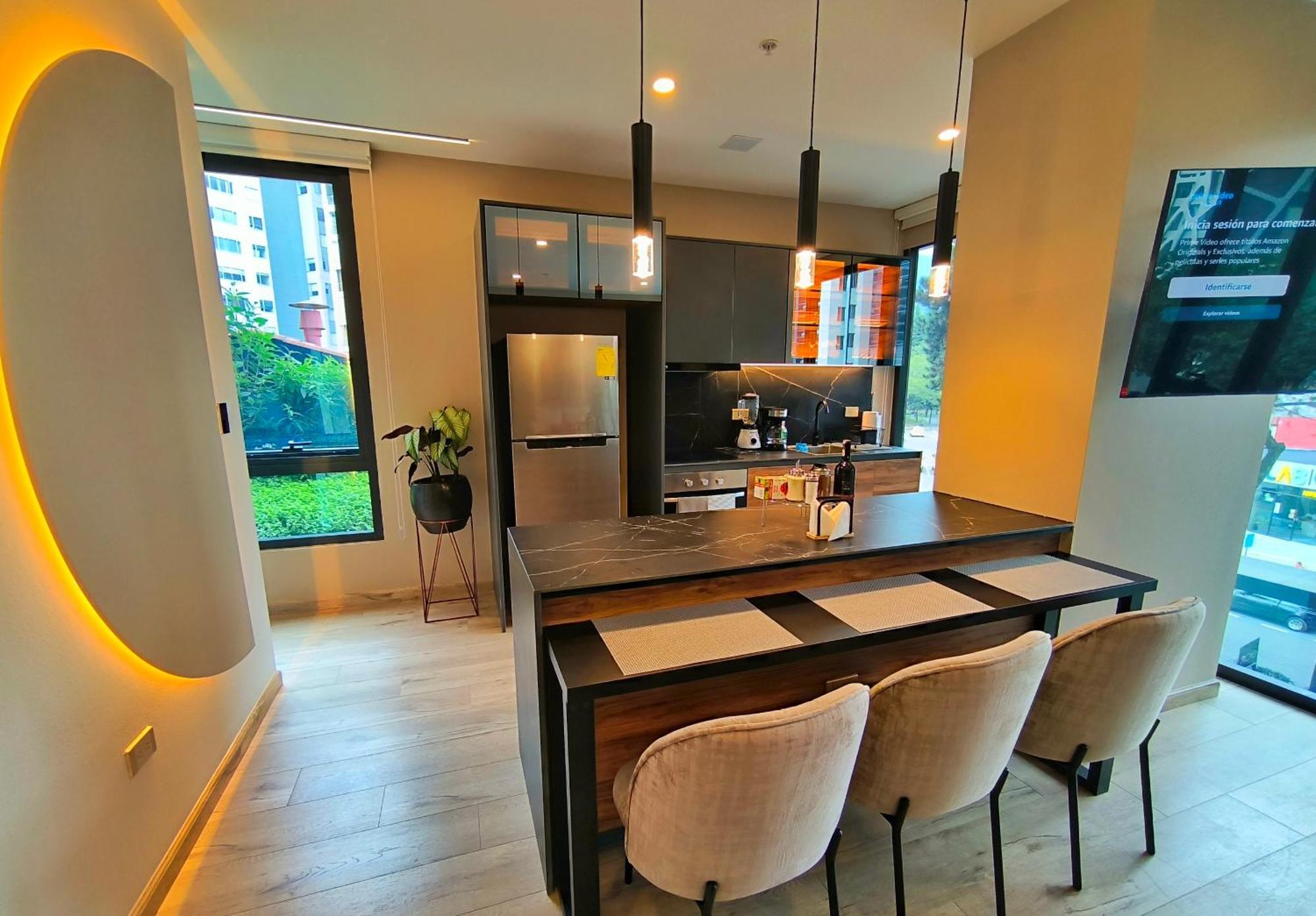 キトRepublica Del Salvador Coliving Ecuador Xoeアパートメント エクステリア 写真