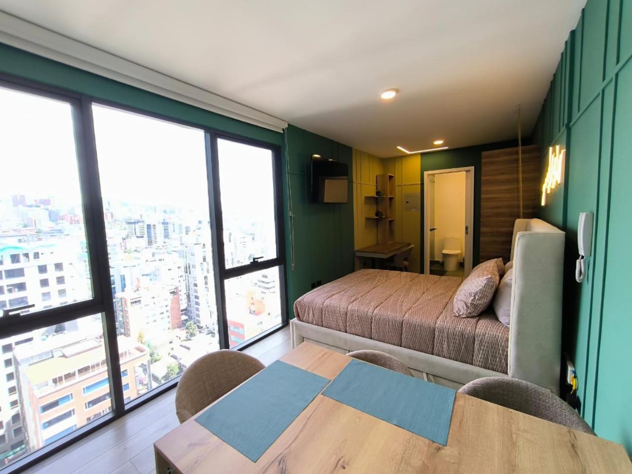 キトRepublica Del Salvador Coliving Ecuador Xoeアパートメント エクステリア 写真
